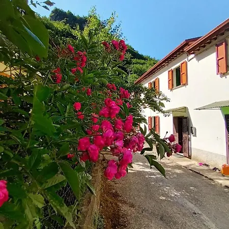 Casolare Trombacco * Fabbriche di Vergemoli