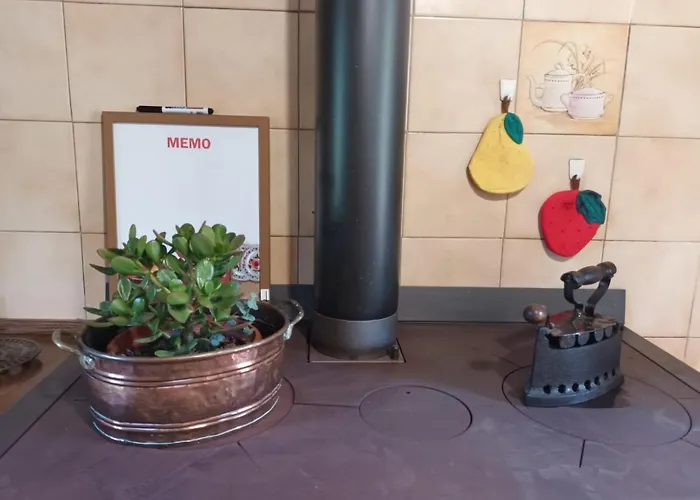 Casolare Trombacco Fabbriche di Vergemoli